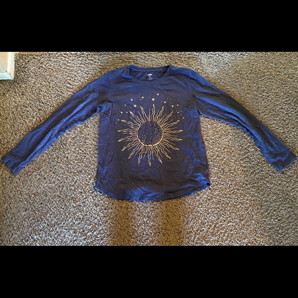 Old Navy Long Sleeve Graphic Tee